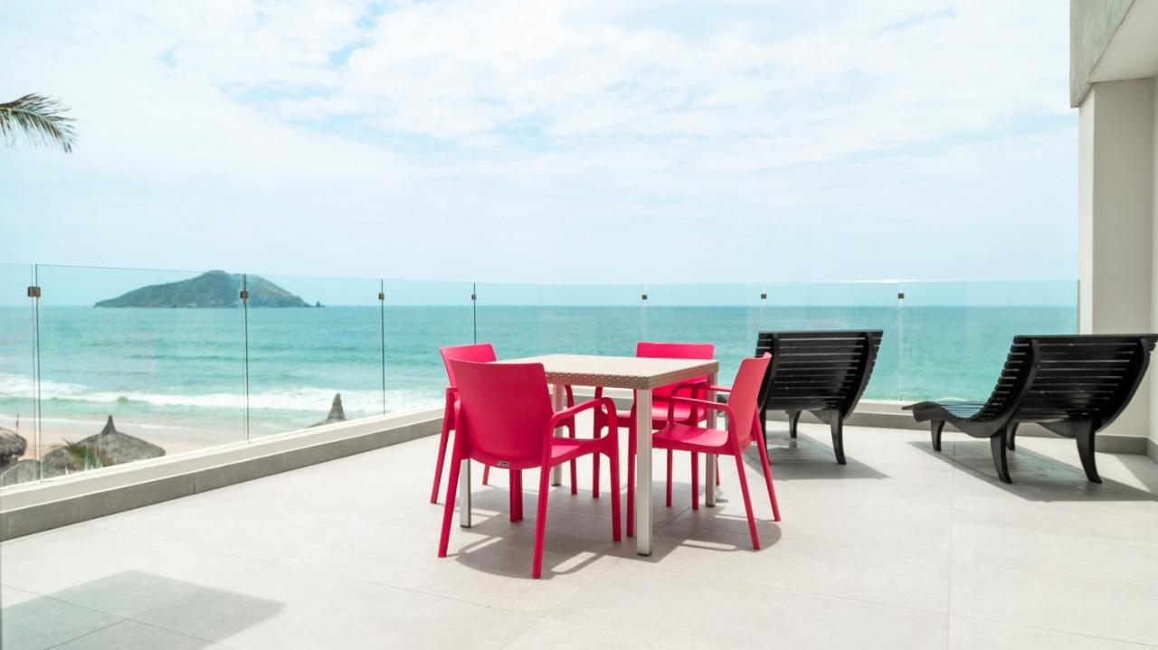 Park Inn By Radisson Mazatlan Exterior photo