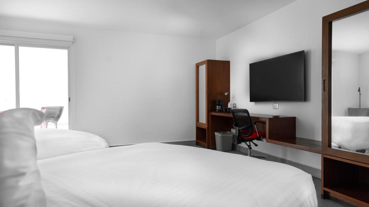 Park Inn By Radisson Mazatlan Exterior photo