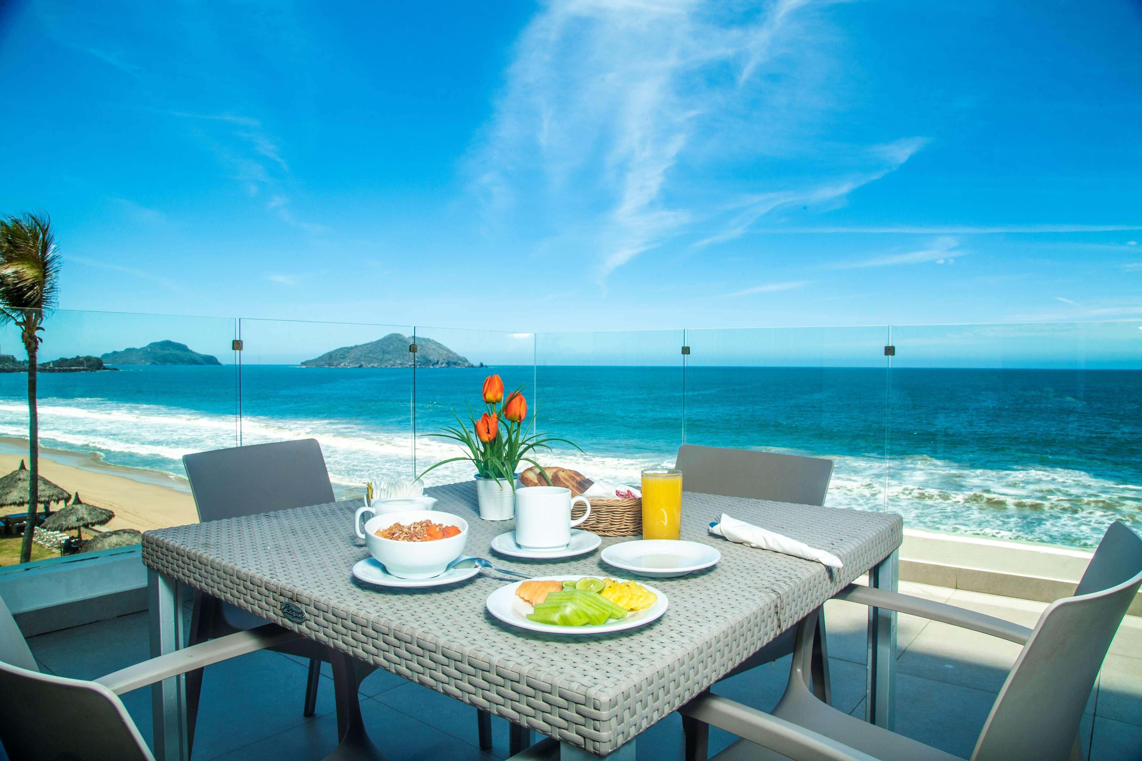 Park Inn By Radisson Mazatlan Exterior photo