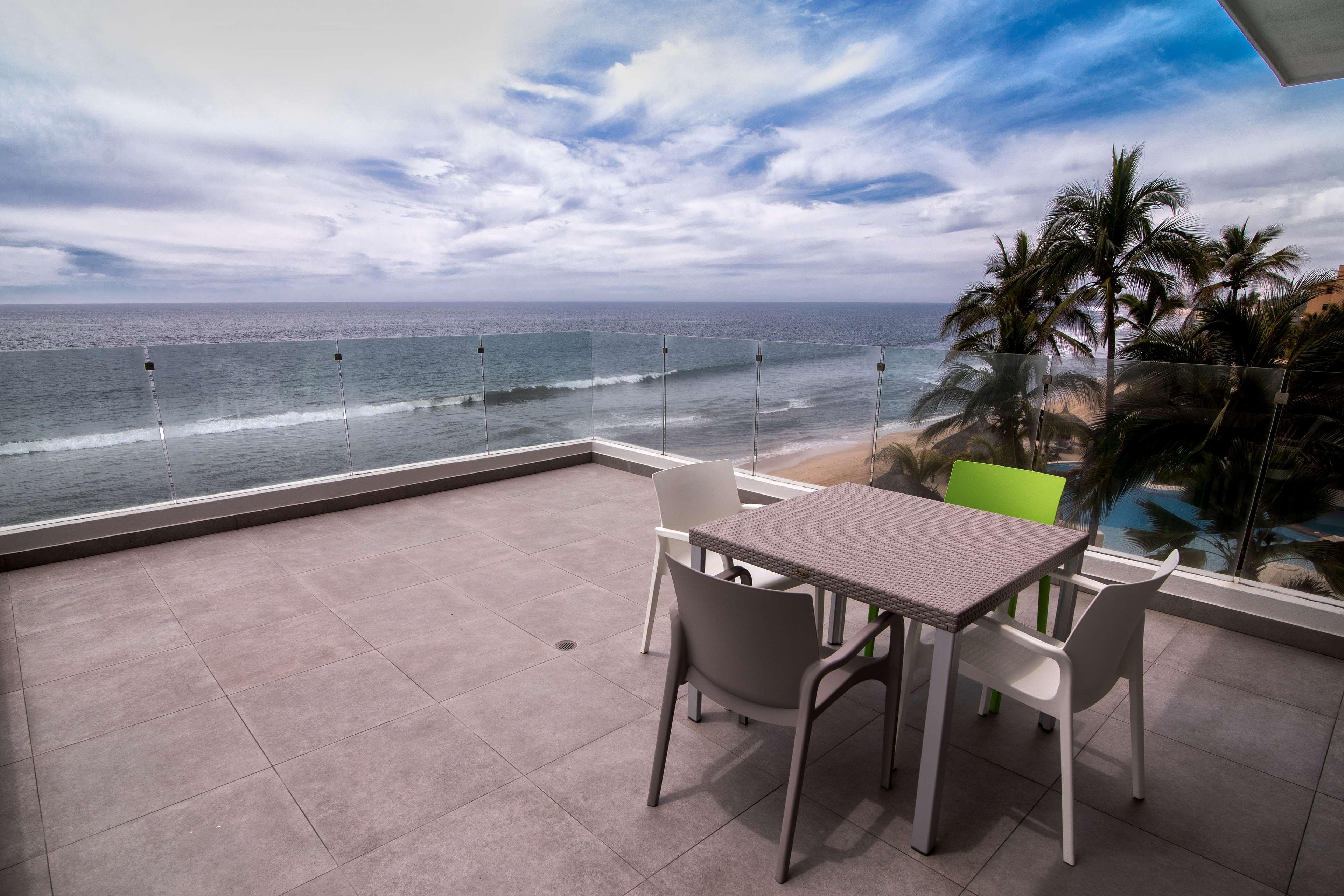 Park Inn By Radisson Mazatlan Exterior photo