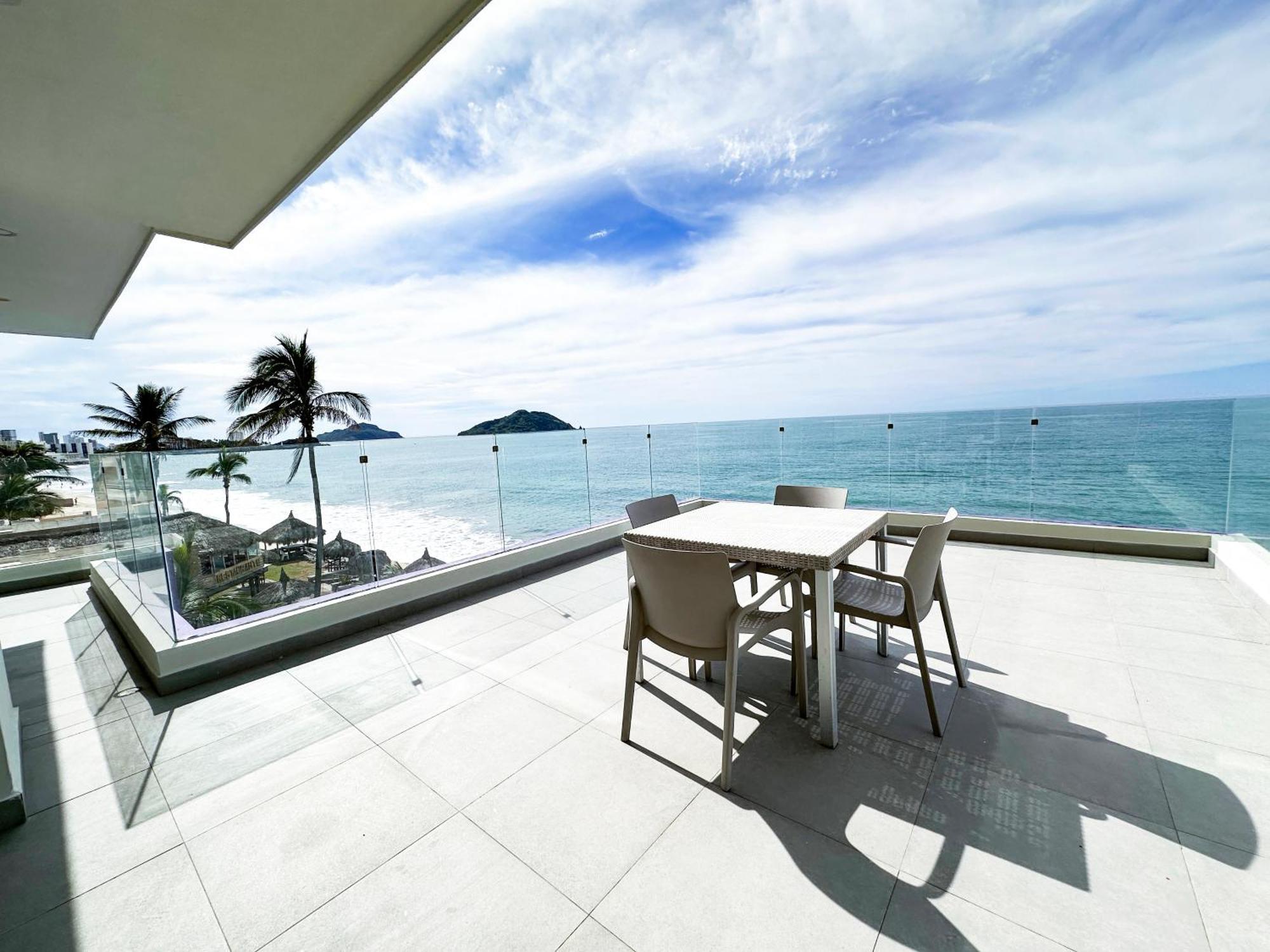 Park Inn By Radisson Mazatlan Exterior photo