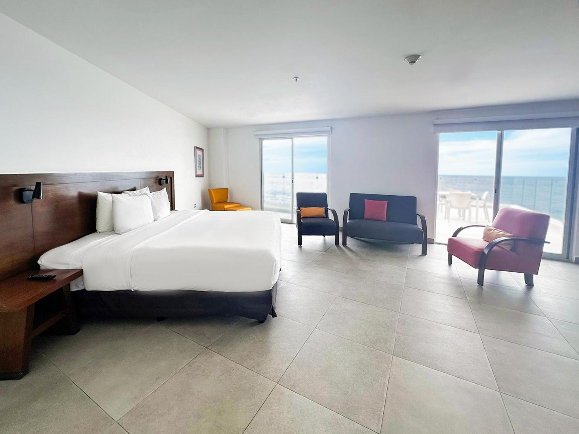 Park Inn By Radisson Mazatlan Exterior photo
